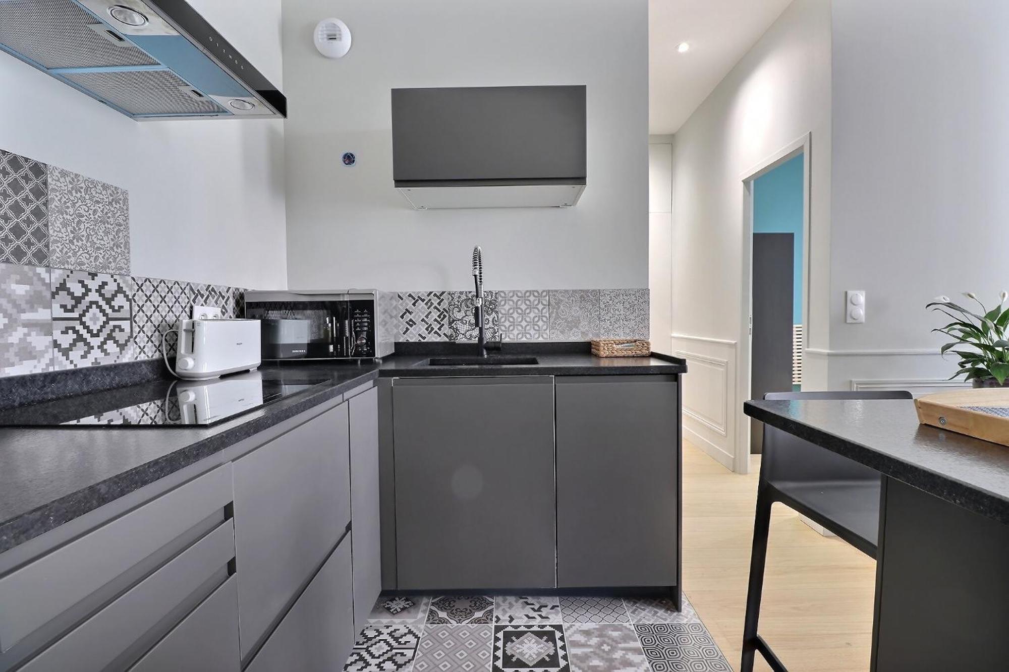 Apartment De Standing Pour 6 Refait A Neuf Lyon